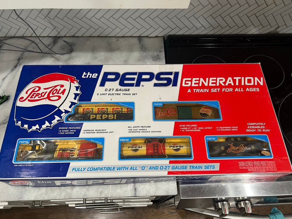 NIB Pepsi Cola Generation O-27 Electric Train Set Complete 5 Unit Set Boxed